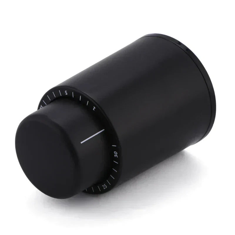 Elegant Wine Preservation Stopper | Stylish Accessory for Keeping Wine Fresh